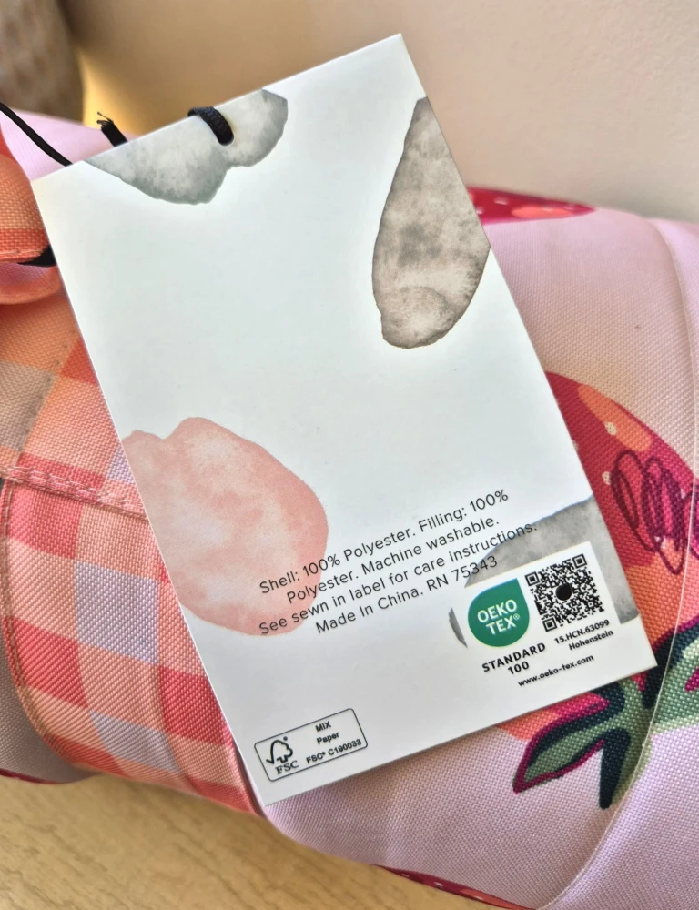 Wodoodporna dwustronna mata piknikowa i plażowa XXL 152x178 | Truskawki i kratka
