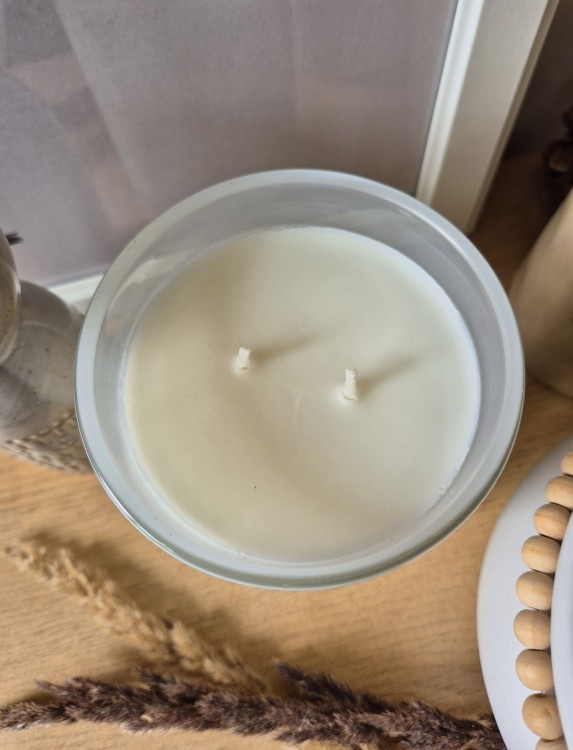 DW HOME Fresh Cut Flowers - Świeca lilia, jaśmin, śliwka 445g