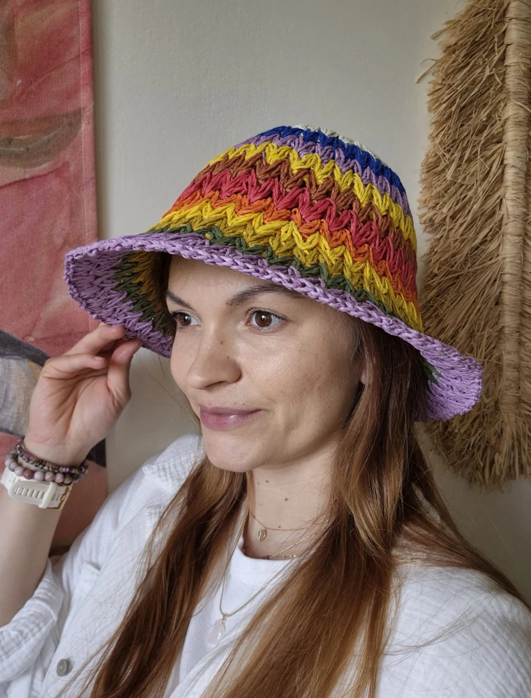 Ażurowy Bucket Hat RAINBOW LAVENDER na lato | Kolorowy Letni Kapelusz Damski