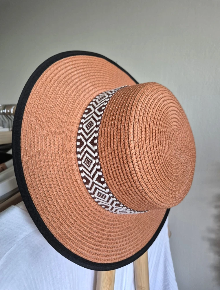INDY Kapelusz damski typu boater na lato | Kolor ceglany | Regulowany obwód 54-57cm