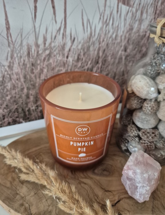 DW HOME Pumpkin Pie - Świeca jesienna ciasto dyniowe z masłem i przyprawami korzennymi 266g