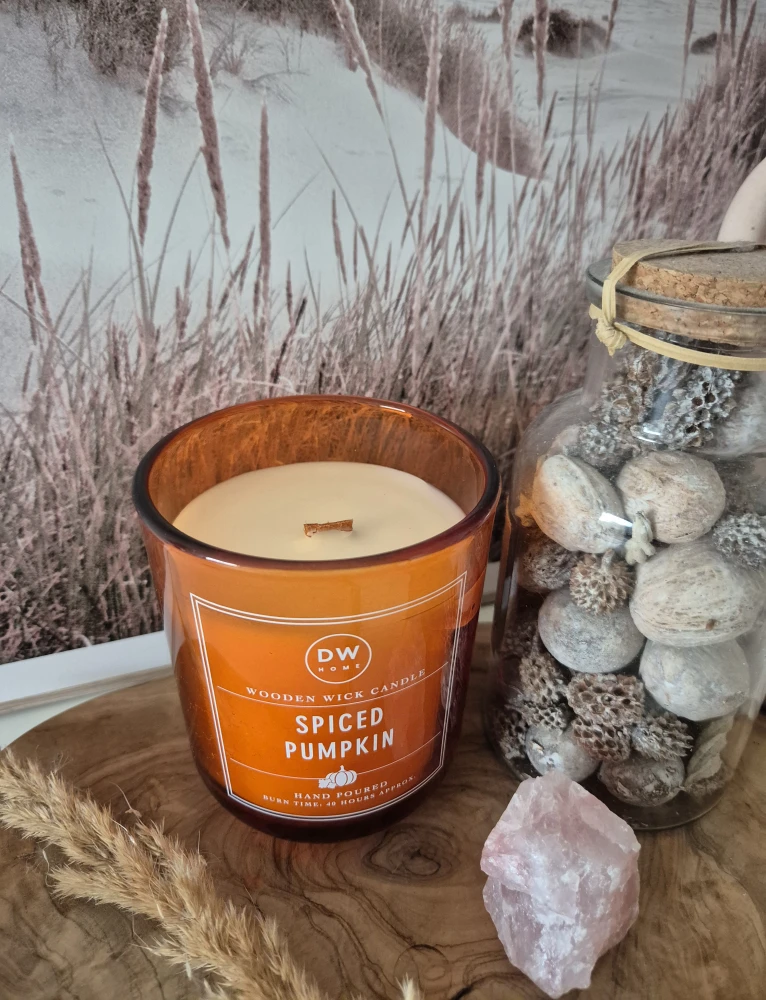 DW HOME Spiced Pumpkin - Świeca jesienna dynia, cynamon, imbir, wanilia 335g