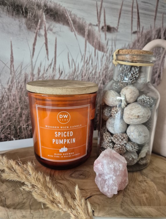 DW HOME Spiced Pumpkin - Świeca jesienna dynia, cynamon, imbir, wanilia 335g
