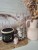 DW HOME Mahogany Teak - Świeca jesienna mahoń, cytrusy, lawenda 394g
