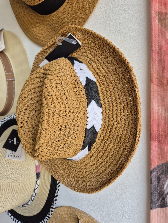 Fedora Natta - Damski kapelusz na lato/ Brązowy z motywem warkocza biało-czarnego 100% papier