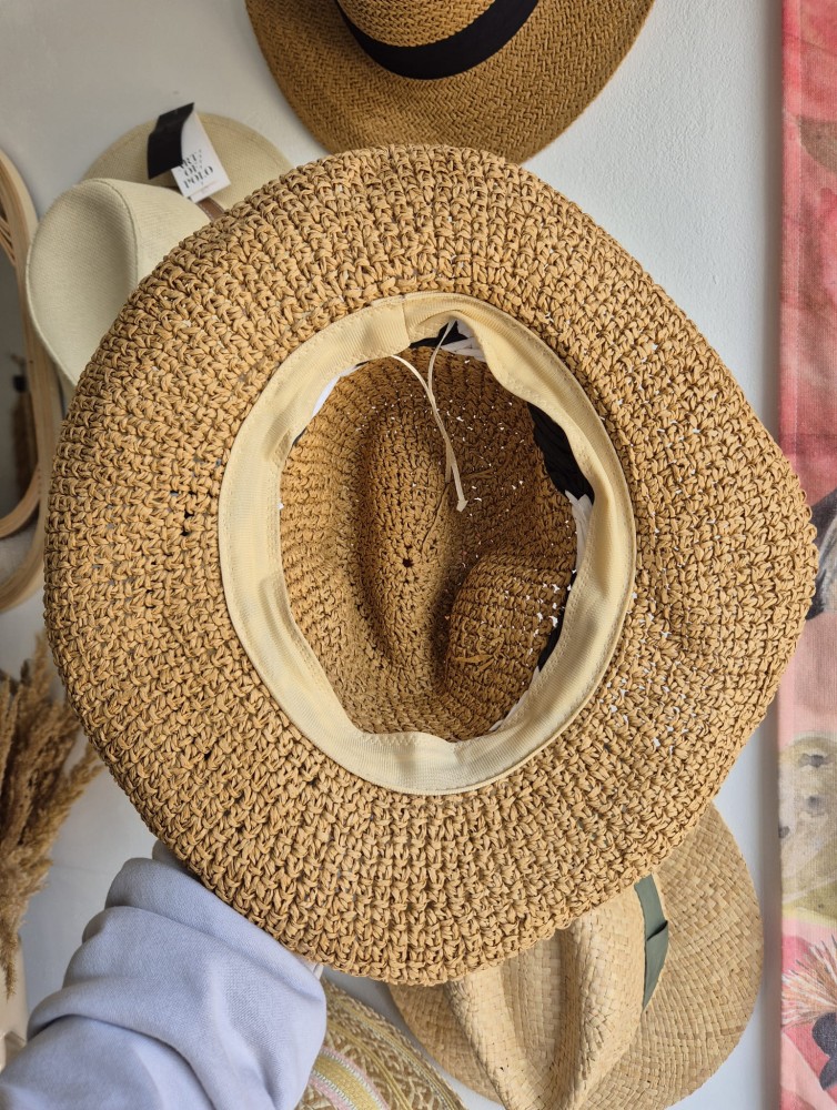 Fedora Natta - Damski kapelusz na lato/ Brązowy z motywem warkocza biało-czarnego 100% papier