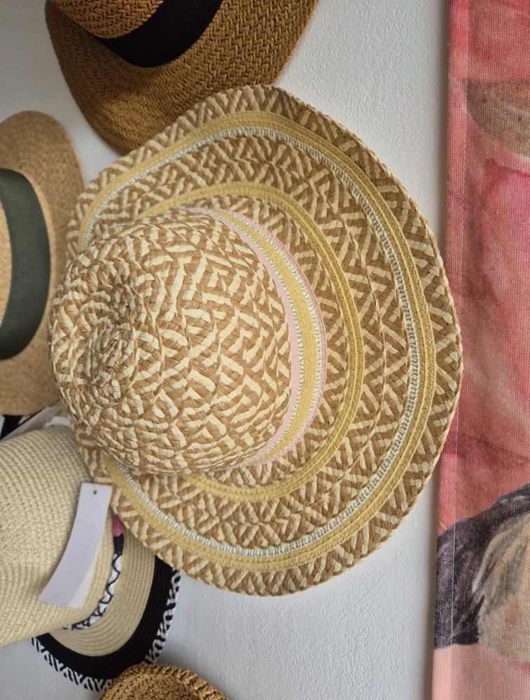 Capri Wide - Kapelusz damski na lato/Kolor brązowo-beżowy z różowymi wstawkami 100% włókno celulozowe