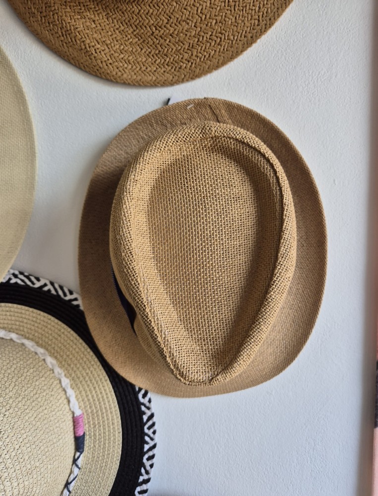 Trilby Breeze - Kapelusz na lato męski 60/Kolor brązowy z niebieską tasiemką 100% papier