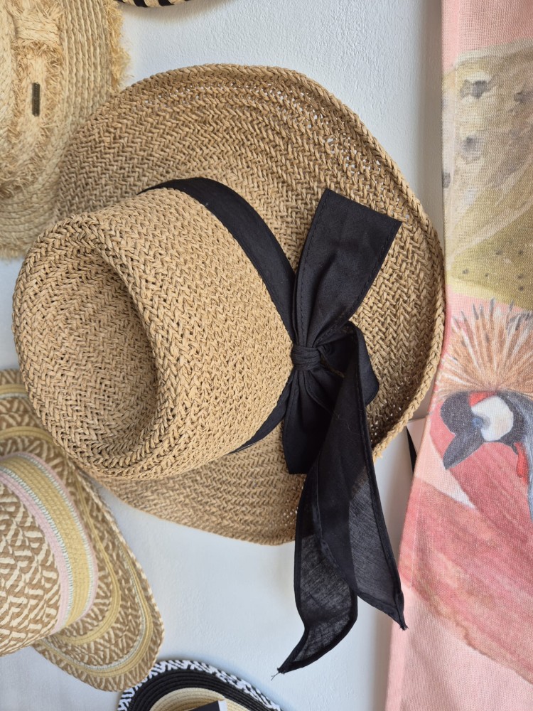 Kapelusz Bella - Damski kapelusz na lato z czarną kokardą/ Kolor brązowy 100% papier