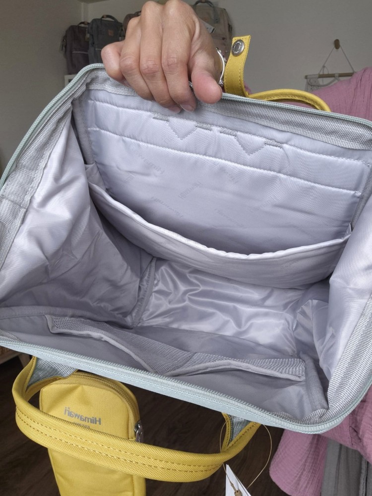 Wodoodporny plecak miejski unisex z uchwytem na walizkę - na podróż, do pracy, na wycieczkę, na uczelnię i do szkoły/ Kolor miętowo-żółto-brązowy