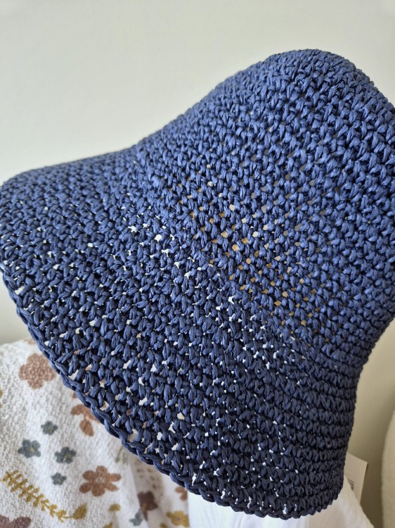 Bucket Classic - Damski kapelusz na lato/Kolor granatowy 100% papier