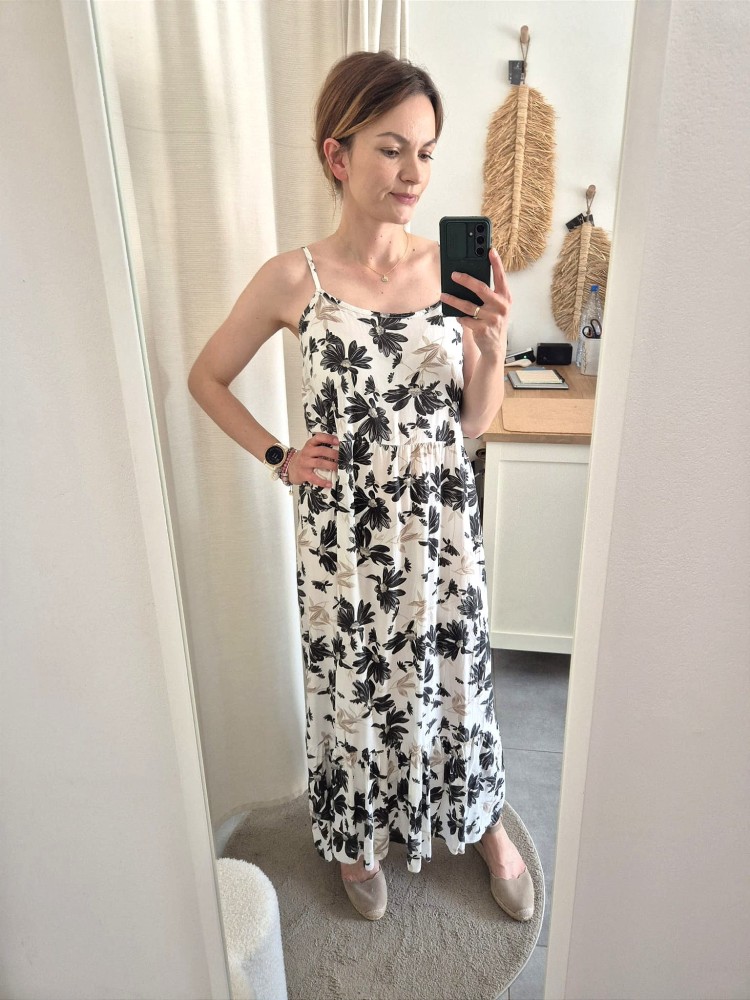 Wiskozowa Sukienka na Ramiączkach w Kwiaty – Czarno-Biała Midi