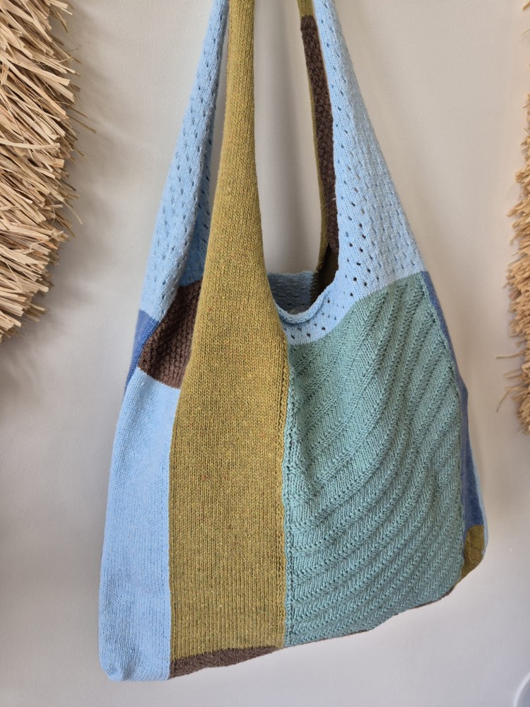 Dzianinowa torebka worek patchworkowa – idealna na jesień/ Kolor: niebieski, brązowy, zielony