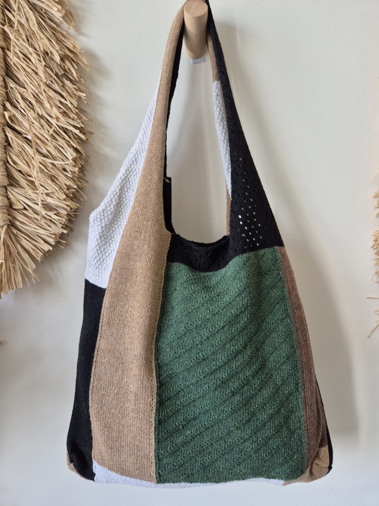 Dzianinowa torebka worek patchworkowa – idealna na jesień/ Kolor: czarny, brązowy, zielony