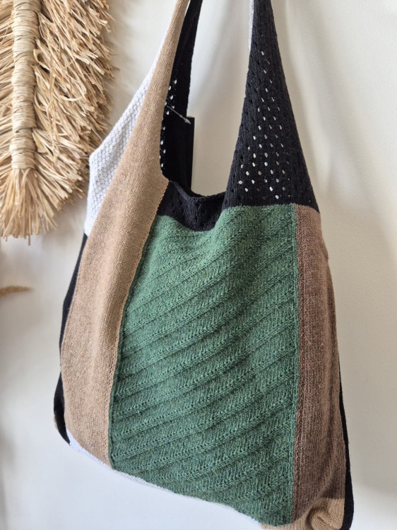 Dzianinowa torebka worek patchworkowa – idealna na jesień/ Kolor: czarny, brązowy, zielony