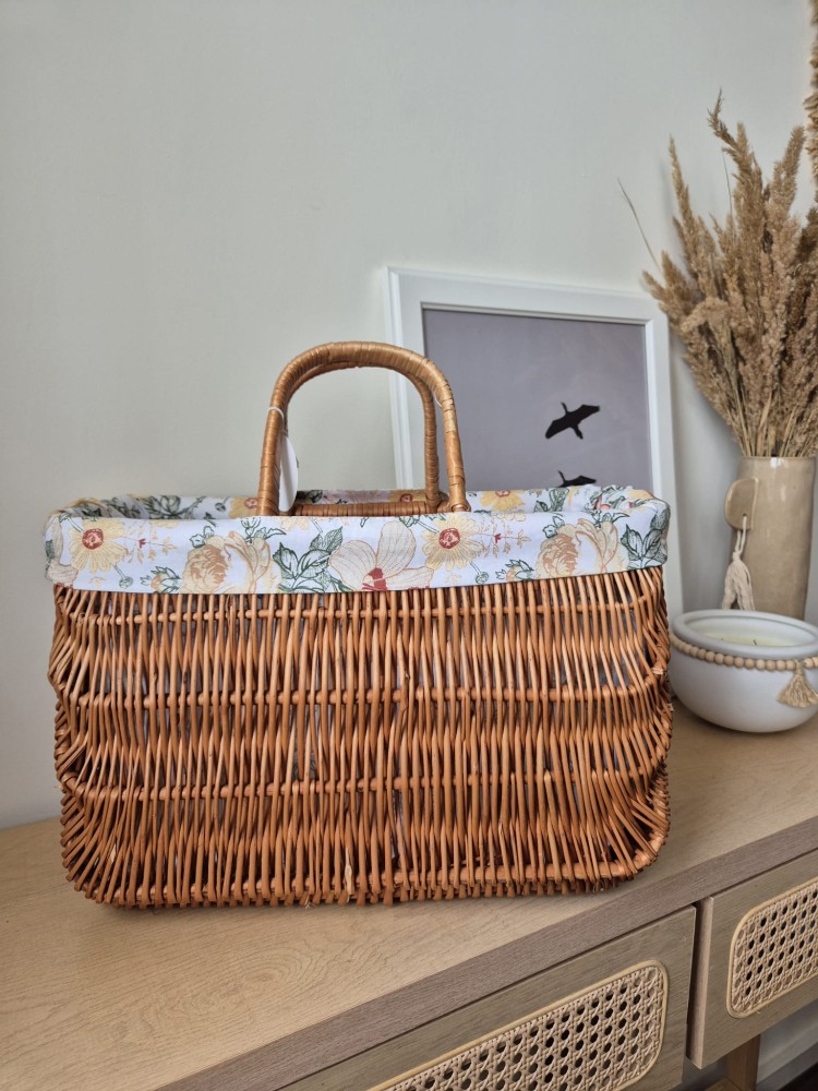 Pleciony koszyk torebka na zakupy z wikliny | Boho koszyk z kwiatową wyściółką