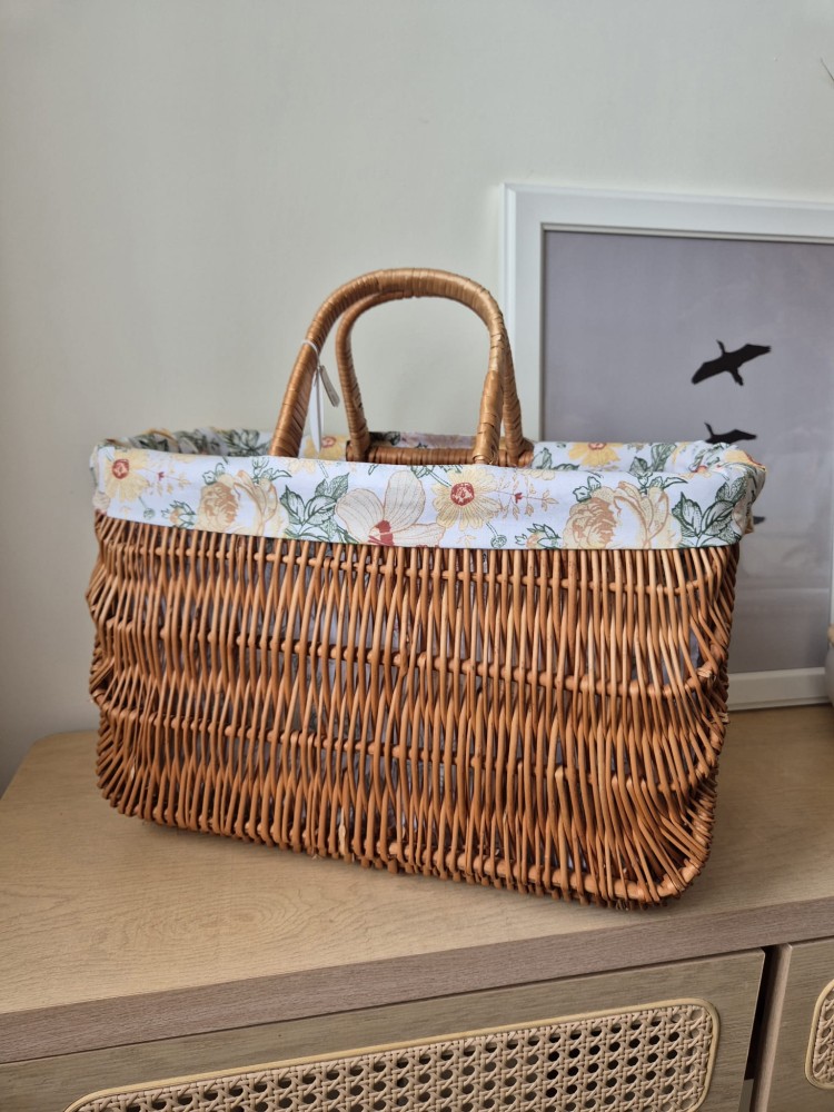 Pleciony koszyk torebka na zakupy z wikliny | Boho koszyk z kwiatową wyściółką
