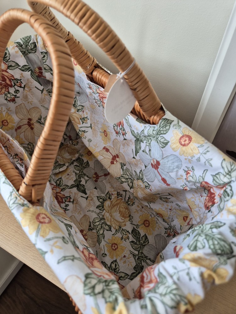 Pleciony koszyk torebka na zakupy z wikliny | Boho koszyk z kwiatową wyściółką