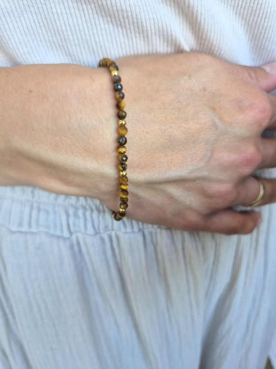 Bransoletka zodiakalna Byk tygrysie oko, stal chirurgiczna, shamballa regulowana– pewność i siła