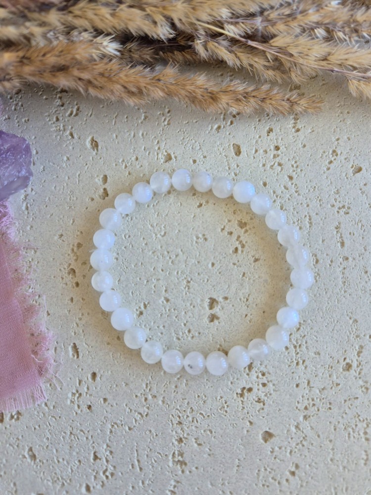 Bransoletka zodiakalna RAK kamień księżycowy kule 6,5mm na gumce – intuicja i harmonia