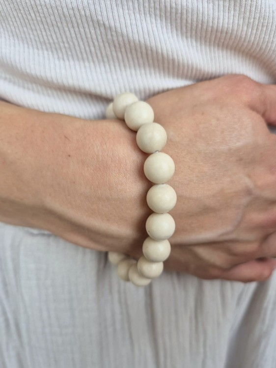 Bransoletka zodiakalna RAK opal afrykański kule 10,5mm na gumce – harmonia i równowaga