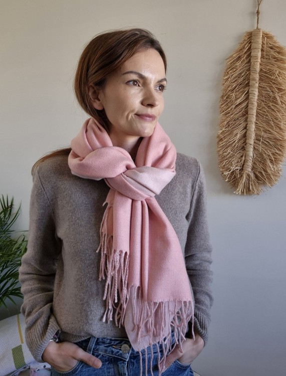 Dwustronny szalik damski 65x210 cm wiskoza i bawełna | Kolor różowy