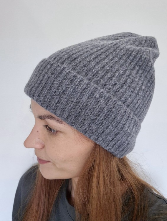 Wełniana czapka typu beanie - kolor szary 100% wełna jagnięca