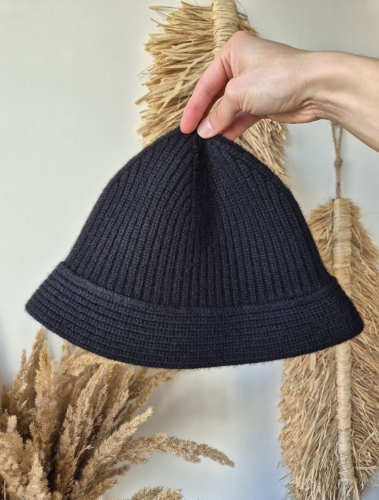 Wełniany kapelusz/czapka typu bucket 100% wełna | Kolor czarny