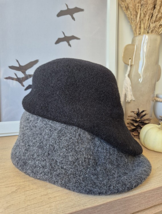 Wełniany kaszkiet 100% wełna unisex | Kolor czarny