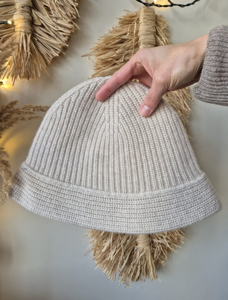 Wełniany kapelusz/czapka typu bucket 100% wełna | Kolor ecru
