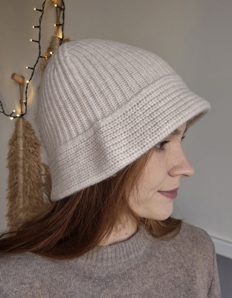 Wełniany kapelusz/czapka typu bucket 100% wełna | Kolor ecru