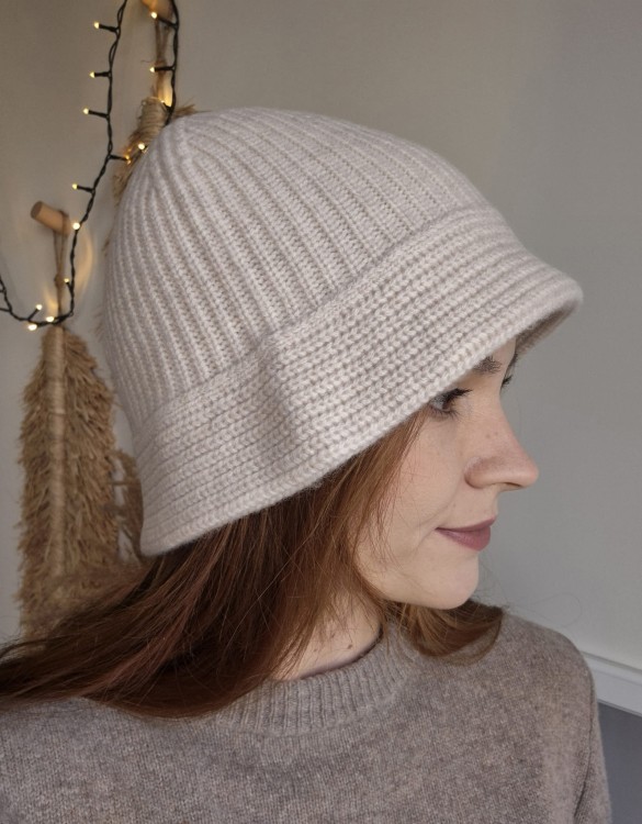 Wełniany kapelusz/czapka typu bucket 100% wełna | Kolor ecru