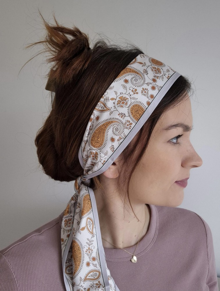 Twilly wzór paisley – wąska damska apaszka na szyję i do włosów | szara